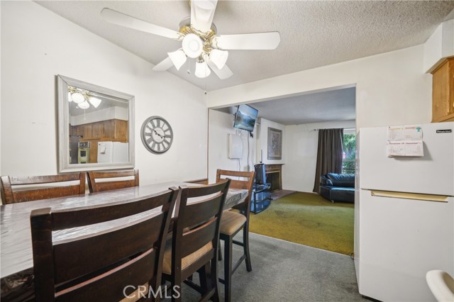 Detail Gallery Image 13 of 35 For 42055 Harmony Dr, Hemet,  CA 92544 - 3 Beds | 2 Baths