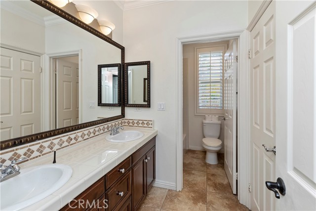 Detail Gallery Image 28 of 65 For 15835 Skyridge Dr, Riverside,  CA 92503 - 5 Beds | 4/1 Baths