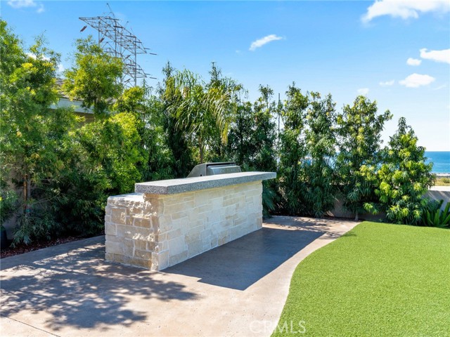 Detail Gallery Image 15 of 62 For 355 Hillcrest St, El Segundo,  CA 90245 - 5 Beds | 3 Baths