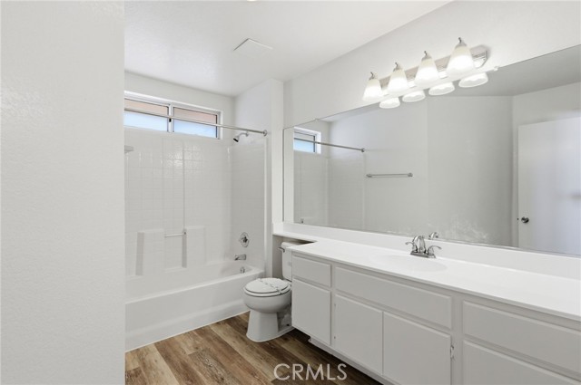 Detail Gallery Image 43 of 59 For 3152 Hampton, Palmdale,  CA 93551 - 3 Beds | 3 Baths