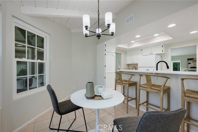 Detail Gallery Image 5 of 48 For 21182 via Este, Yorba Linda,  CA 92887 - 2 Beds | 2 Baths