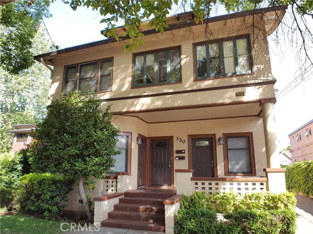 330 W 4th Street, Chico CA: https://media.crmls.org/medias/2dcb435a-7d3d-4a9a-af0f-0fb0beff91e4.jpg
