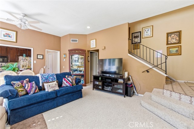 Detail Gallery Image 6 of 29 For 24376 Larchmont Ct, Laguna Hills,  CA 92653 - 2 Beds | 2/1 Baths