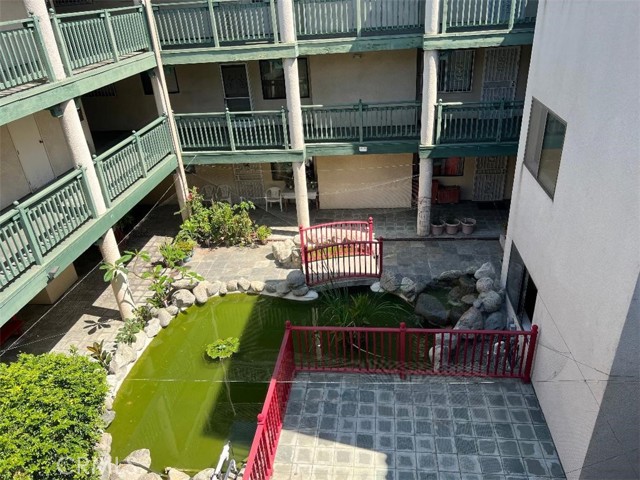 Detail Gallery Image 3 of 26 For 321 N Orange Ave #306,  Monterey Park,  CA 91755 - 2 Beds | 2 Baths