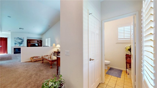 Detail Gallery Image 10 of 35 For 13525 Evanston St, Victorville,  CA 92392 - 4 Beds | 2/1 Baths
