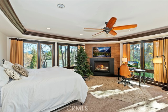 Detail Gallery Image 34 of 63 For 28175 North Shore Rd, Lake Arrowhead,  CA 92352 - 5 Beds | 5/1 Baths