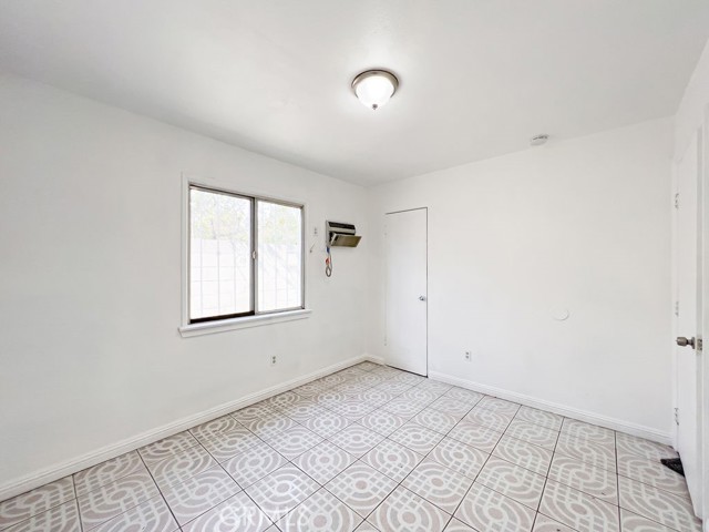 Detail Gallery Image 22 of 29 For 9845 Arbor Ave, Fontana,  CA 92335 - 3 Beds | 1/1 Baths