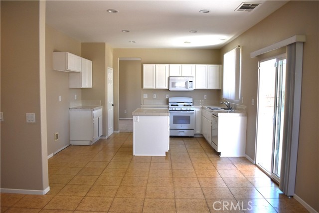 Image 2 for 14530 Hummingbird Rd, Victorville, CA 92394