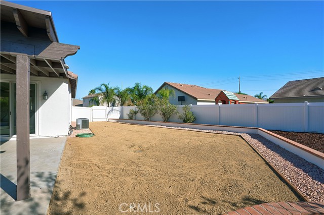 Detail Gallery Image 38 of 42 For 329 Sparkler, Perris,  CA 92571 - 4 Beds | 2 Baths