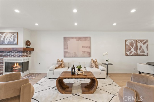 Detail Gallery Image 5 of 48 For 1616 Granville Ave #202,  Los Angeles,  CA 90025 - 2 Beds | 2 Baths