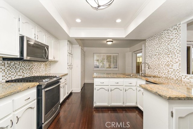 Detail Gallery Image 5 of 26 For 1908 Speyer, Redondo Beach,  CA 90278 - 3 Beds | 2/1 Baths