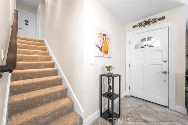 6786 Molokai Drive, Cypress CA: https://media.crmls.org/medias/2dd0cef1-b137-4dc2-9f90-3439949a02b9.jpg