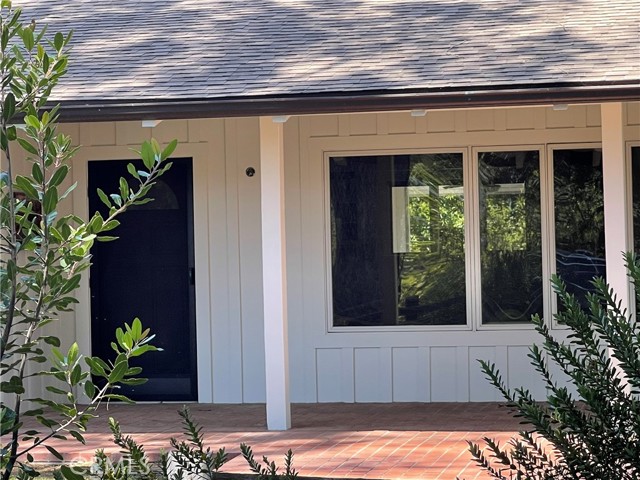 724 N Refugio Road, Santa Ynez CA: https://media.crmls.org/medias/2dd0f85f-a059-4347-83fb-e66687d27537.jpg