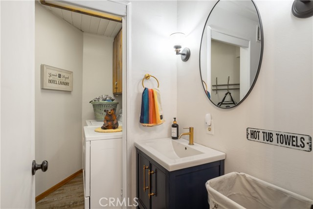 43811 Canyon Crest Drive, Big Bear Lake CA: https://media.crmls.org/medias/2dd13a3f-3131-4a14-9c83-2c7049927dc7.jpg