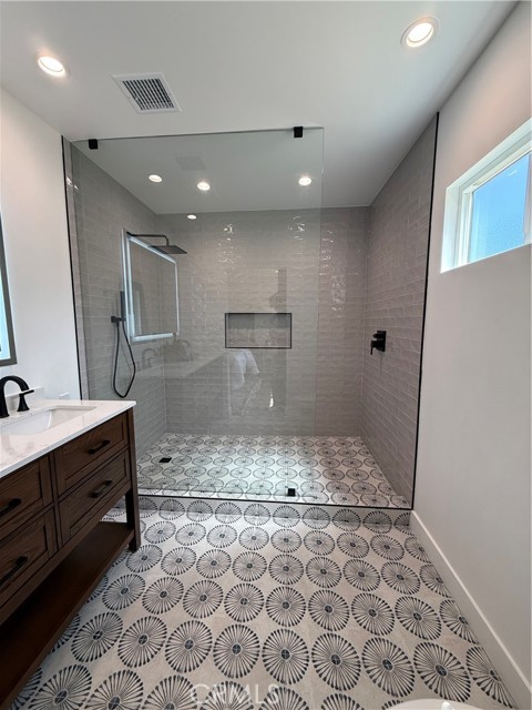 Detail Gallery Image 31 of 40 For 6902 Lasaine Ave, Lake Balboa,  CA 91406 - 3 Beds | 2 Baths