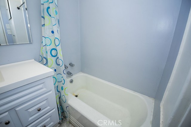 11642 Ruthelen photo 29