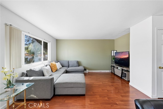 43327 Echard Avenue, Lancaster CA: https://media.crmls.org/medias/2dd2fdfa-dd72-4e2a-937c-b15f5a61c50b.jpg