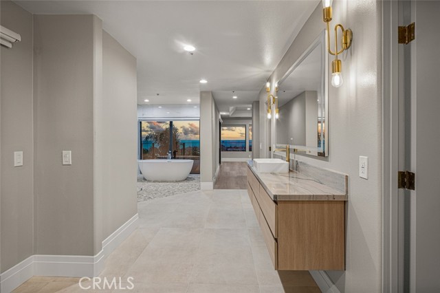 25102 Alicia Drive, Dana Point CA: https://media.crmls.org/medias/2dd36245-0aa2-4678-a109-be679f254633.jpg