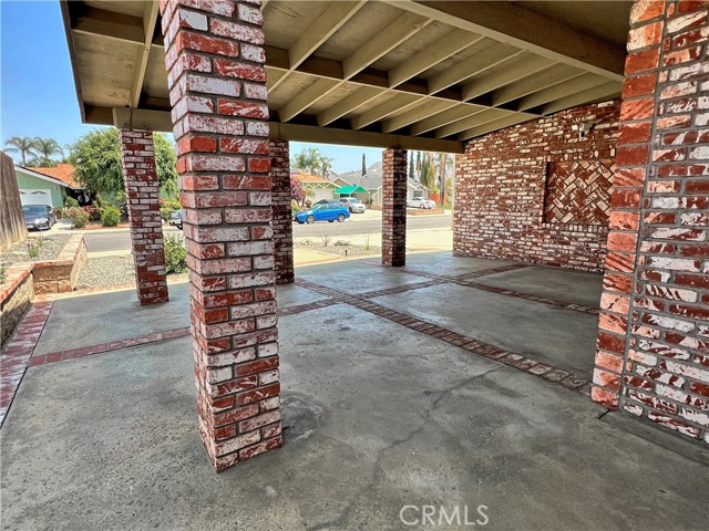 25699 Vista Famoso Drive, Moreno Valley CA: https://media.crmls.org/medias/2dd3f69d-11f1-432b-9f6a-84d8d6d28a86.jpg
