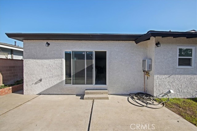 Detail Gallery Image 28 of 28 For 2125 Vuelta Grande Ave, Long Beach,  CA 90815 - 3 Beds | 2/1 Baths