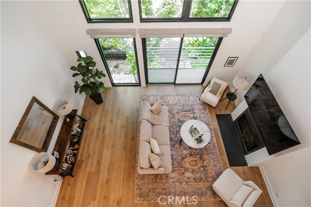 1401 Camden Avenue, Los Angeles CA: https://media.crmls.org/medias/2dd505ac-575c-4cba-919d-fb45783721e2.jpg