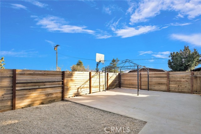 Detail Gallery Image 40 of 52 For 12655 Pocono, Apple Valley,  CA 92308 - 3 Beds | 2 Baths