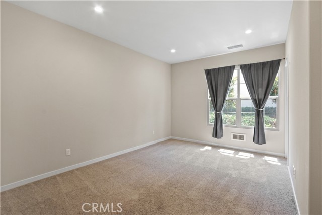 Detail Gallery Image 3 of 20 For 197 Elkhorn, Irvine,  CA 92618 - 3 Beds | 3/1 Baths