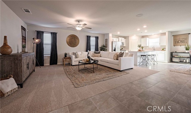 Detail Gallery Image 8 of 18 For 601 Marshall Ln #128 B2,  Merced,  CA 95348 - 4 Beds | 3 Baths