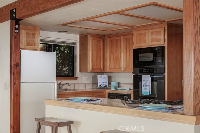 Detail Gallery Image 10 of 28 For 2758 Santa Barbara, Cayucos,  CA 93430 - 3 Beds | 2 Baths