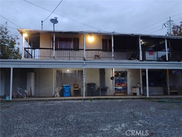 listing main picture