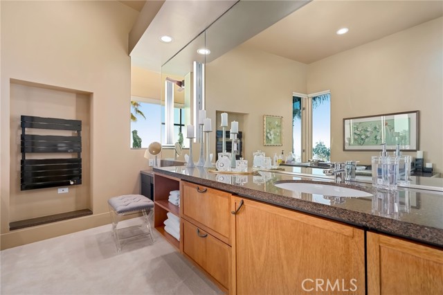Detail Gallery Image 20 of 55 For 35121 Beach Rd, Dana Point,  CA 92624 - 5 Beds | 5/2 Baths
