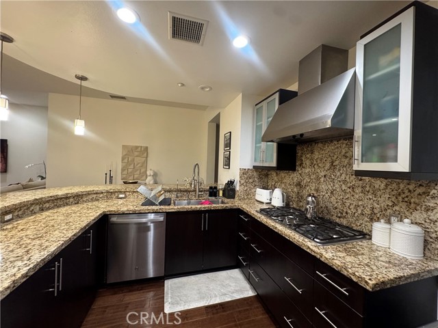 Detail Gallery Image 13 of 40 For 21 Gramercy #218,  Irvine,  CA 92612 - 2 Beds | 2/1 Baths