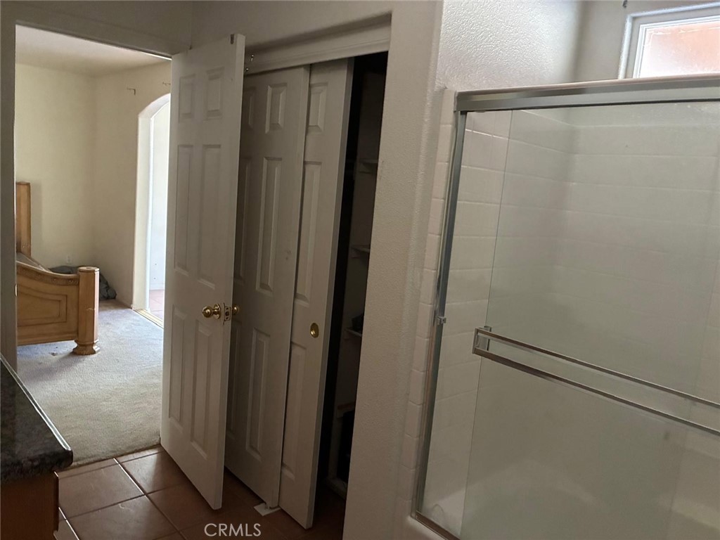 https://media.crmls.org/medias/2ddc170f-55cd-415e-8ead-f4a2ef6b45db.jpg?preset=X-Large