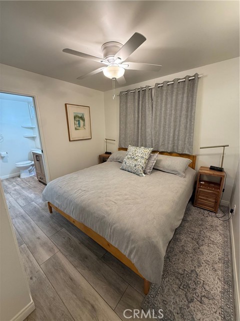 Detail Gallery Image 12 of 22 For 6947 Trolleyway, Playa Del Rey,  CA 90293 - 3 Beds | 2 Baths