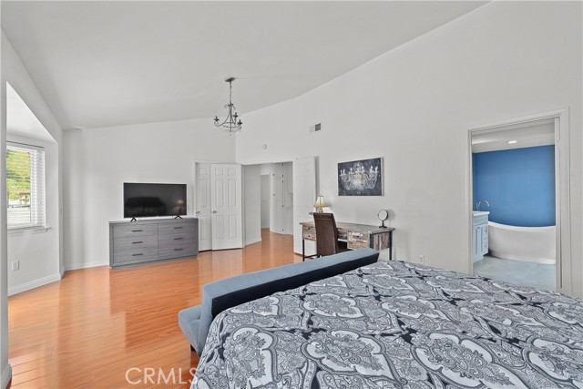 17960 Calle Silvosa, Rowland Heights CA: https://media.crmls.org/medias/2ddd1fcd-a15b-4aee-8ebc-7d3daa104446.jpg