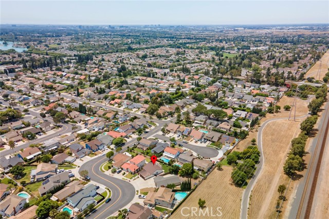 15071 Talley Street, Irvine CA: https://media.crmls.org/medias/2dddf2b8-ab8f-4b87-b5ef-ad052c5ae184.jpg