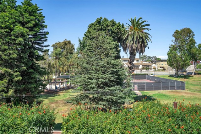 168 Vista Del Parque, Redondo Beach, California 90277, 6 Bedrooms Bedrooms, ,3 BathroomsBathrooms,Residential,Sold,Vista Del Parque,PV22188074