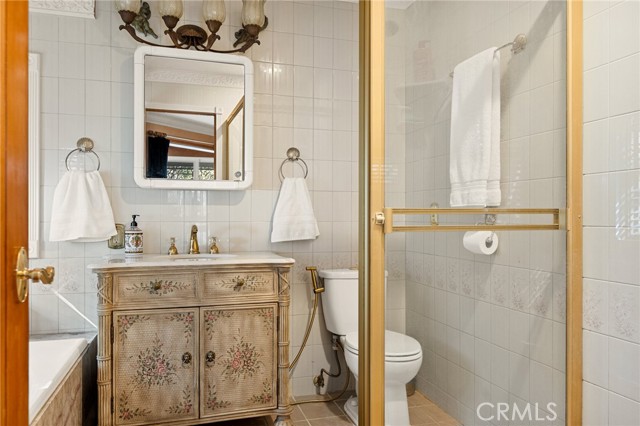 Detail Gallery Image 38 of 50 For 971 Grass Valley, Lake Arrowhead,  CA 92352 - 3 Beds | 4 Baths