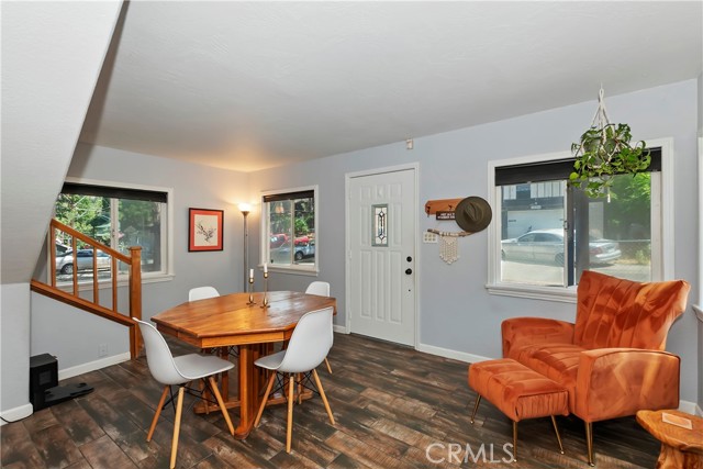 22989 Pine Lane, Crestline CA: https://media.crmls.org/medias/2ddf427a-a459-49b6-a771-b886e13a4bd9.jpg