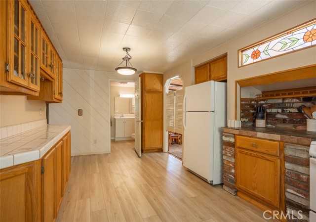 Detail Gallery Image 15 of 39 For 789 Iris Dr, Big Bear Lake,  CA 92315 - 3 Beds | 3 Baths