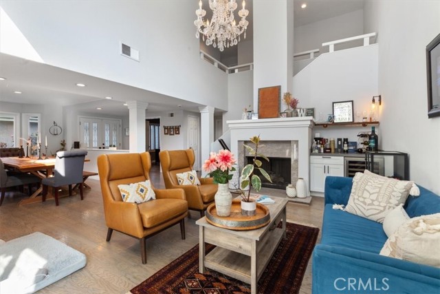 1174 Kingston Street, Costa Mesa CA: https://media.crmls.org/medias/2ddf7d48-5f68-42a0-8605-224d4ac9595e.jpg