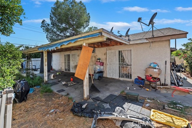 435 Leverett Avenue, La Puente CA: https://media.crmls.org/medias/2de06059-9ec2-4d4e-be4b-93e336dcd781.jpg