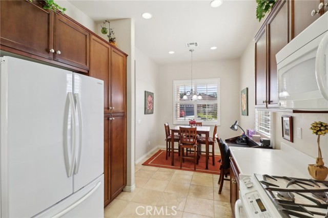 1665 Camino Sueno, Hemet CA: https://media.crmls.org/medias/2de1fc0d-5ad5-4d2b-b8e2-5c486c303a47.jpg