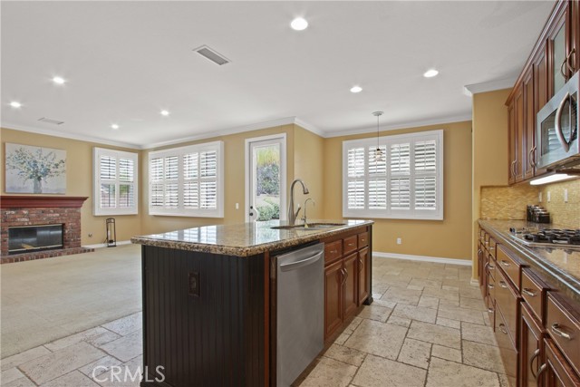 Detail Gallery Image 7 of 35 For 823 Canterbury Lane, San Dimas,  CA 91773 - 4 Beds | 3 Baths