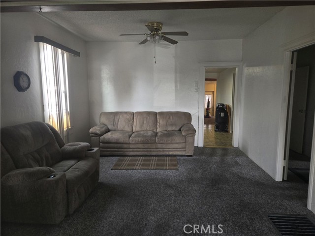 Detail Gallery Image 3 of 13 For 3701 E Ransom St, Long Beach,  CA 90804 - 3 Beds | 1 Baths