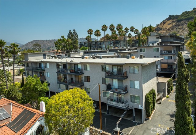 Detail Gallery Image 2 of 40 For 1517 E Garfield Ave #50,  Glendale,  CA 91205 - 1 Beds | 1 Baths