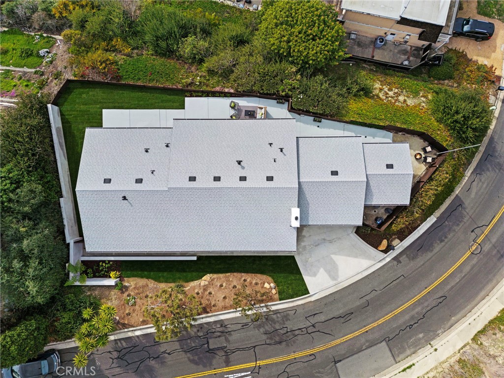 MLS #OC25117239 img 46