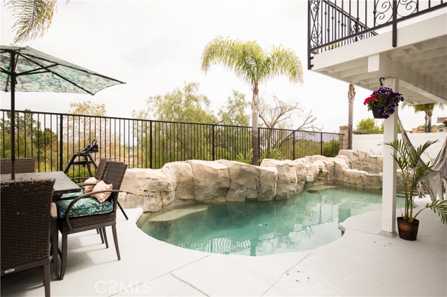 Detail Gallery Image 3 of 45 For 10 Tumbleweed St, Trabuco Canyon,  CA 92679 - 4 Beds | 2/1 Baths