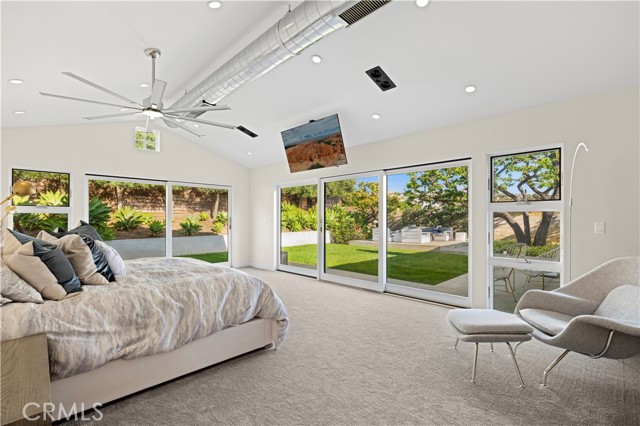 Detail Gallery Image 17 of 39 For 4000 Topside Ln, Corona Del Mar,  CA 92625 - 4 Beds | 2/1 Baths
