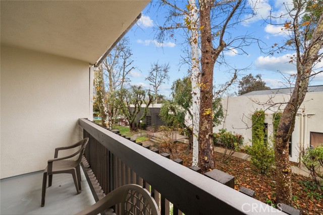 23515 Lyons Avenue, Valencia CA: https://media.crmls.org/medias/2de674d1-ba45-4690-8d46-a1dfff4d0d44.jpg
